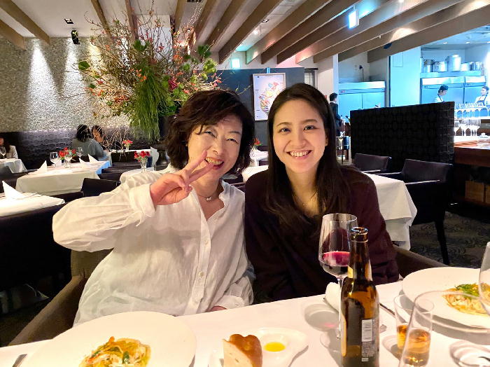 F0B7B8CE-D88E-410A-98A2-97C70EB8EBE3-L0-001111